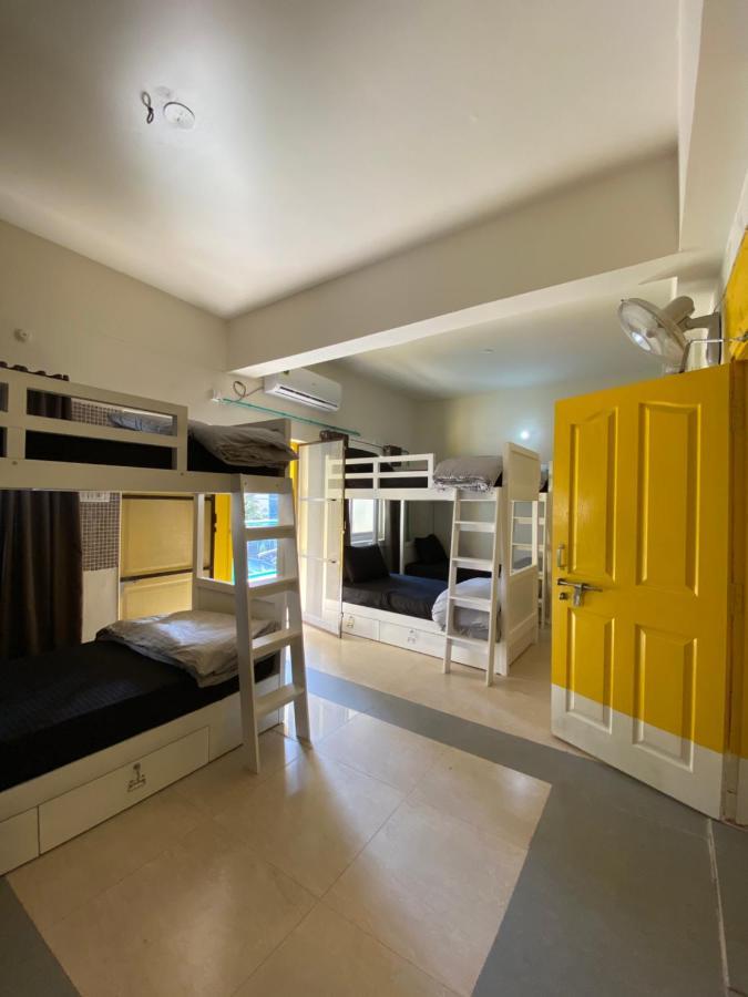Rove By Boston Living Hostel Haidarábád Kültér fotó
