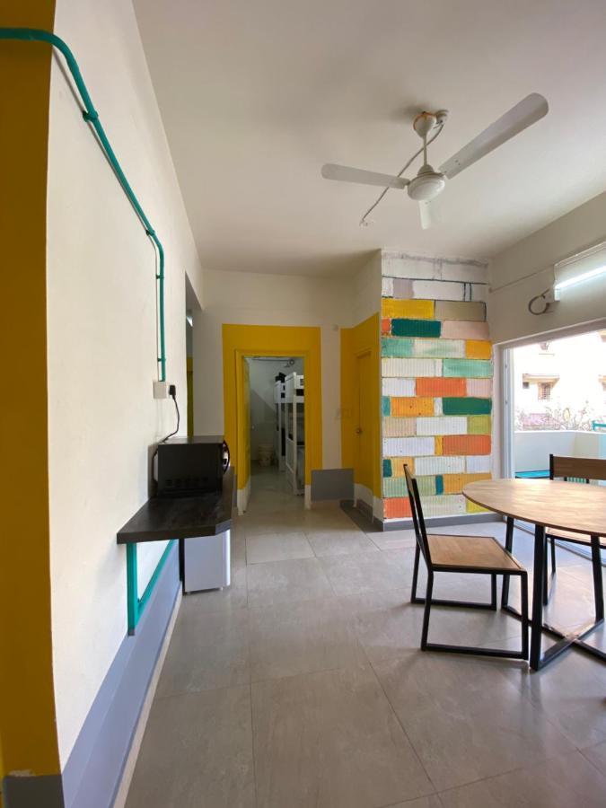 Rove By Boston Living Hostel Haidarábád Kültér fotó